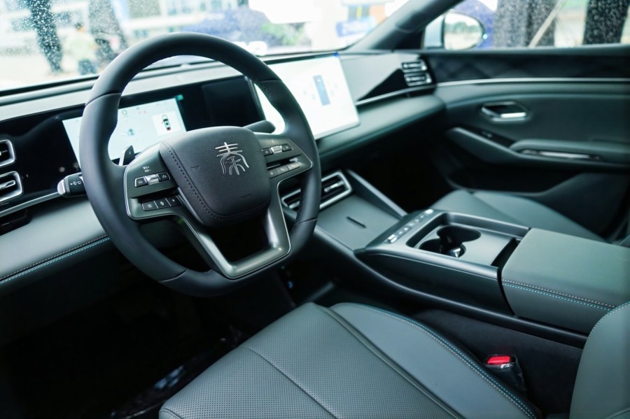 悦生活 越热爱——秦·宋2026款南宁站发布会璀璨启幕 悦生活 越热爱——秦·宋2026款南宁站发布会璀璨启幕