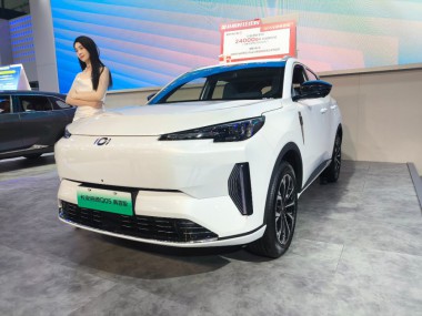 2024款长安启源A07外观图