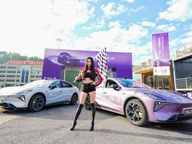 2025款 深蓝L06外观图 2025款深蓝L06外观图