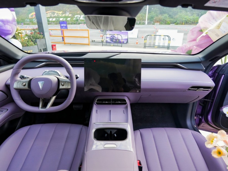 2025款深蓝L06中控图