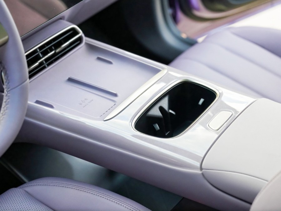 2025款深蓝L06细节图